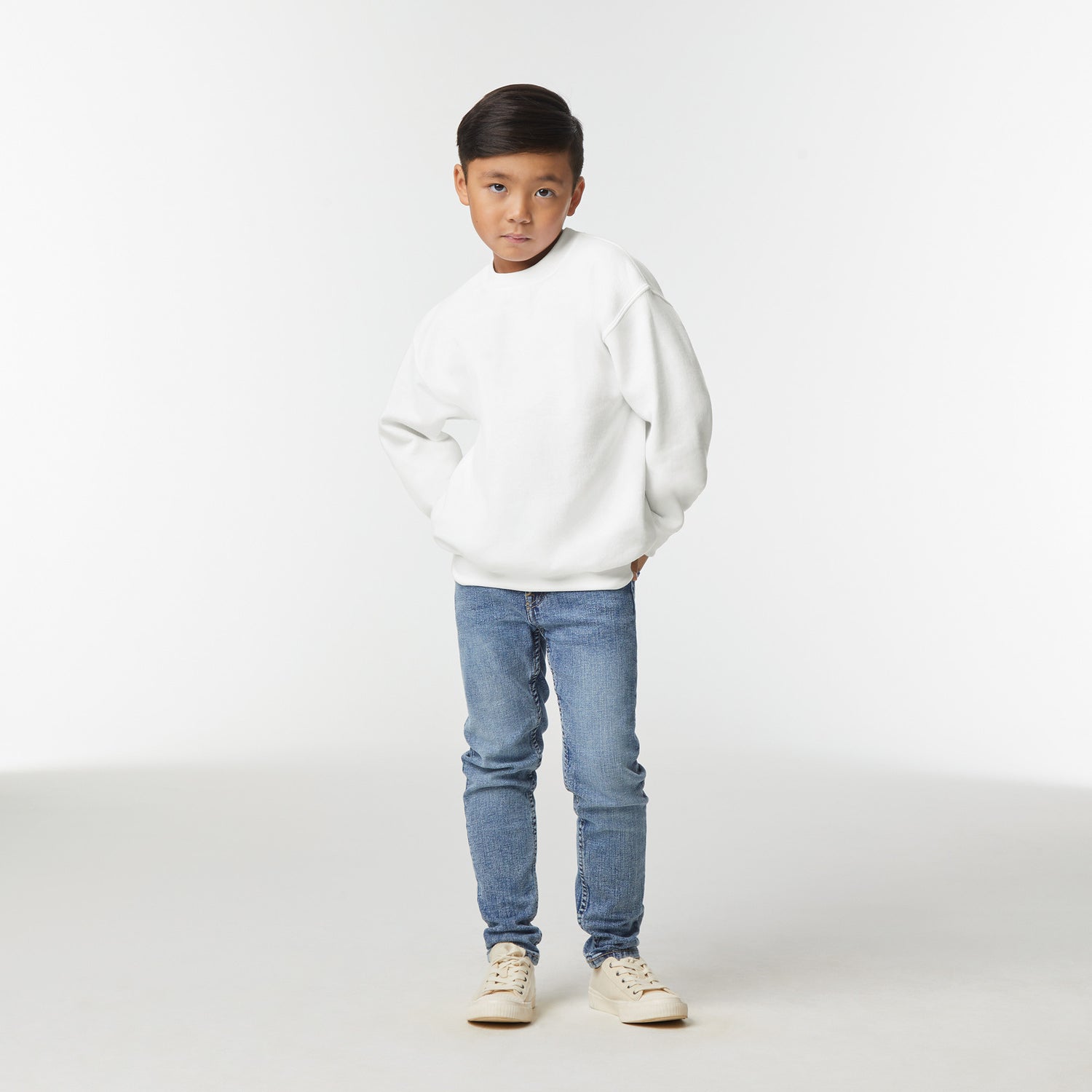 Heavy Blend Youth Crew Neck Sweatshirt | NAVY
