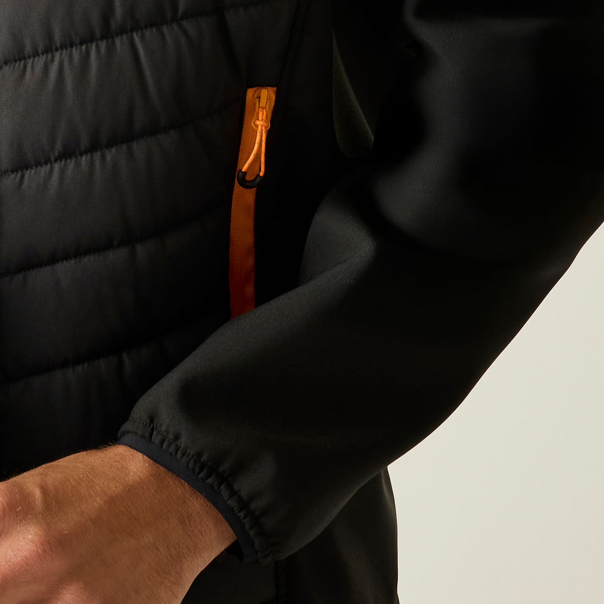 Pro Universal Jacket | BLACK/ORANGE POP
