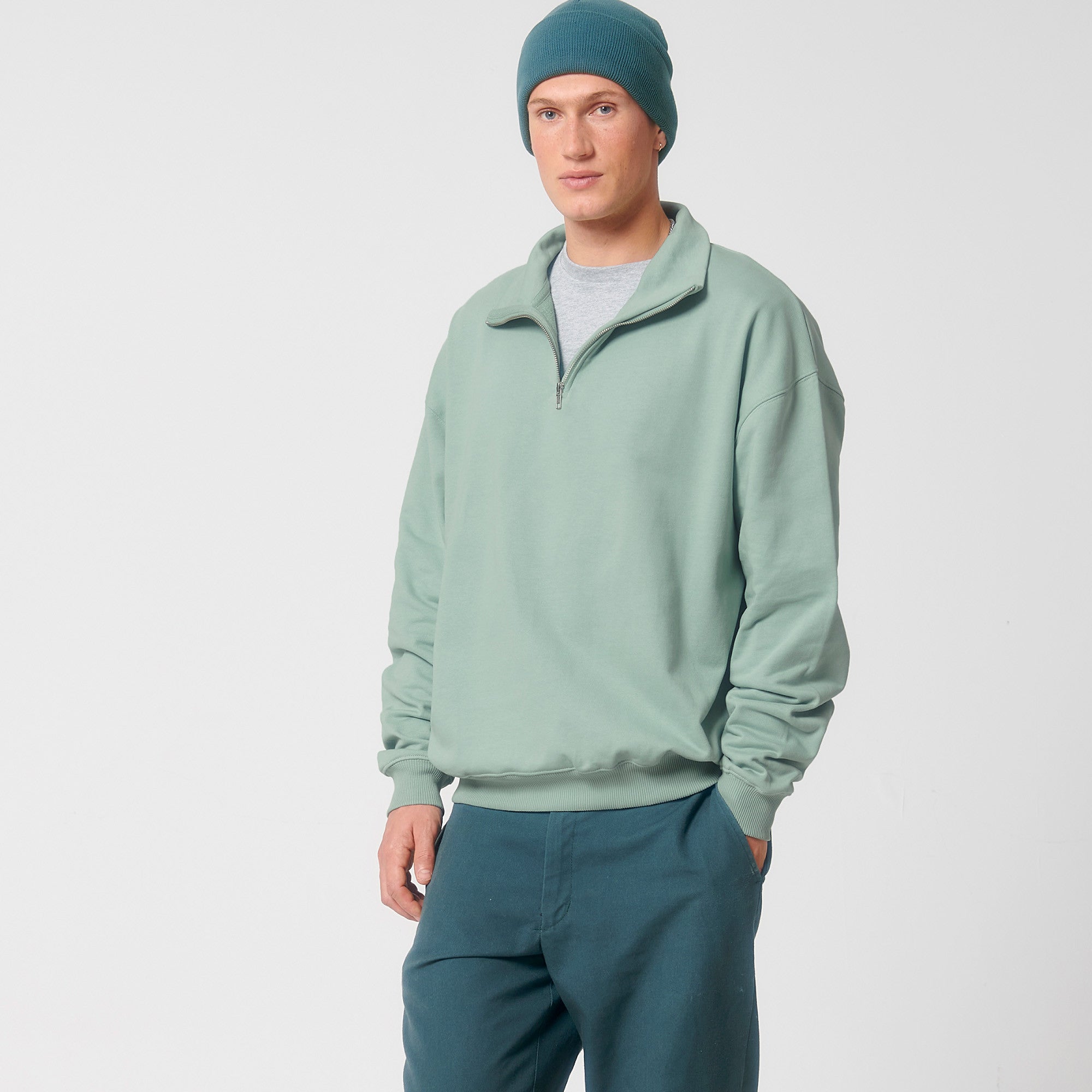 Unisex Miller Dry Quarter Zip Sweatshirt | BLACK