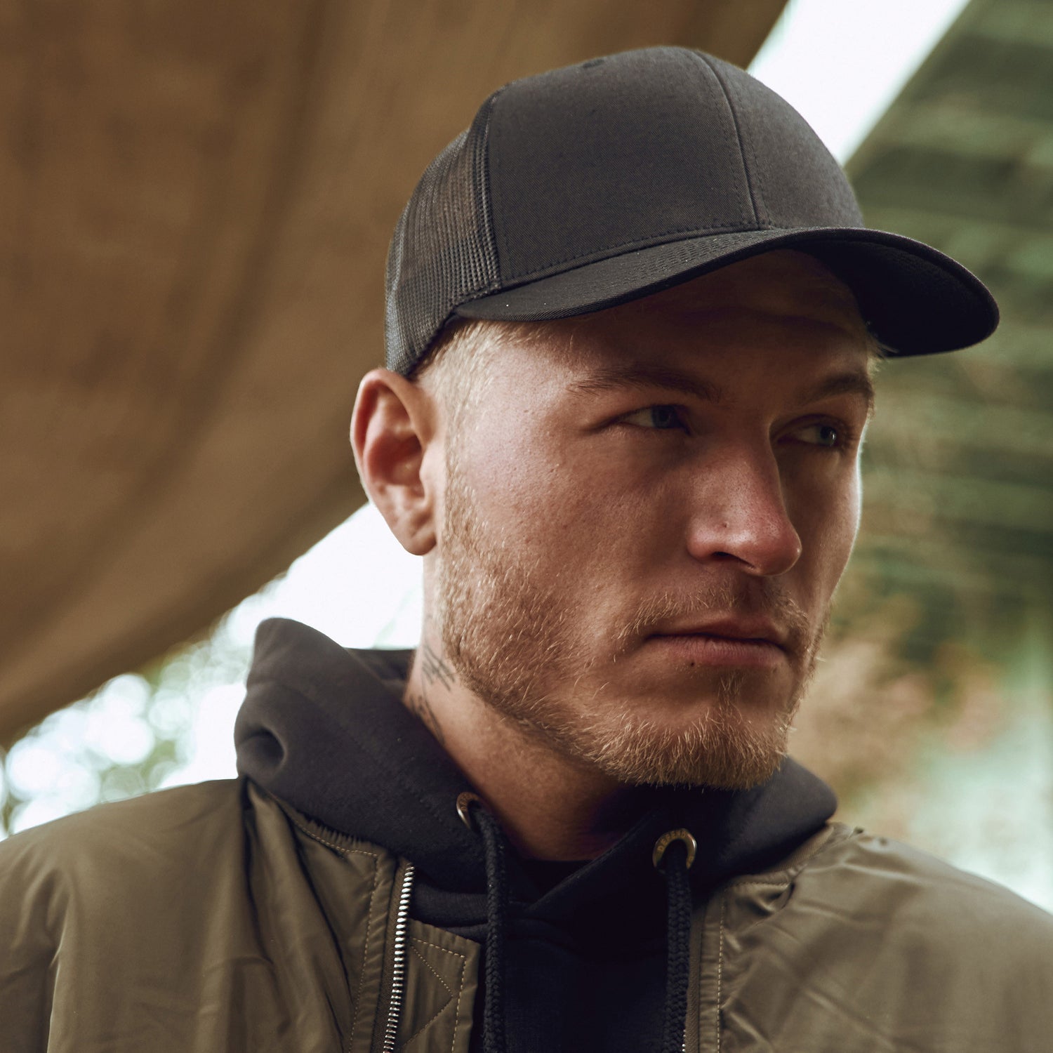 Retro Trucker Cap | BLACK/WHITE