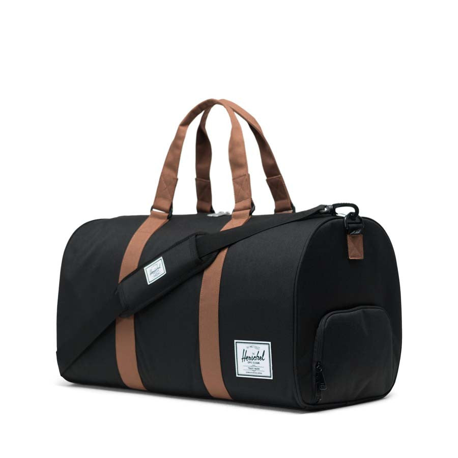 Novel Duffle 42.5L | BLACK