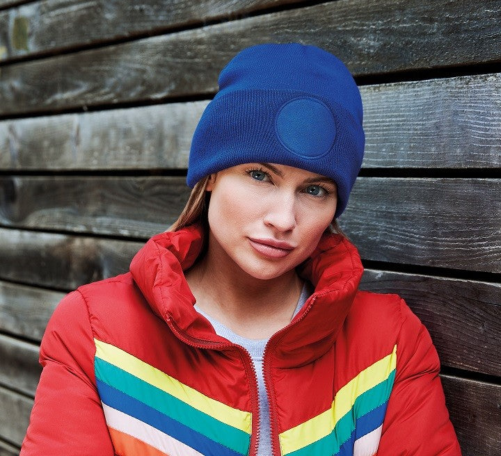 Circular Patch Beanie | BLACK