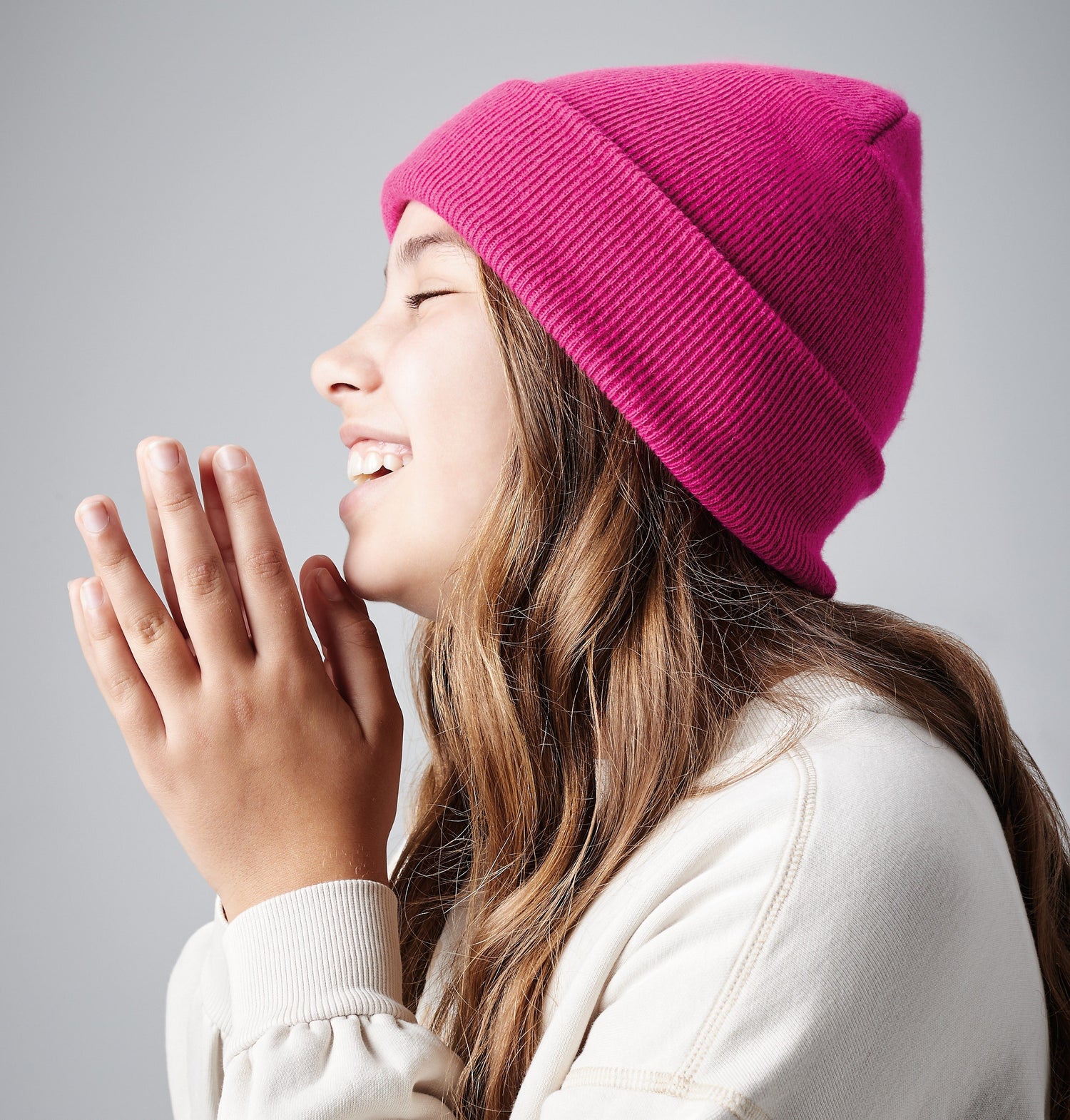 Junior Knitted Hat | FUCHSIA