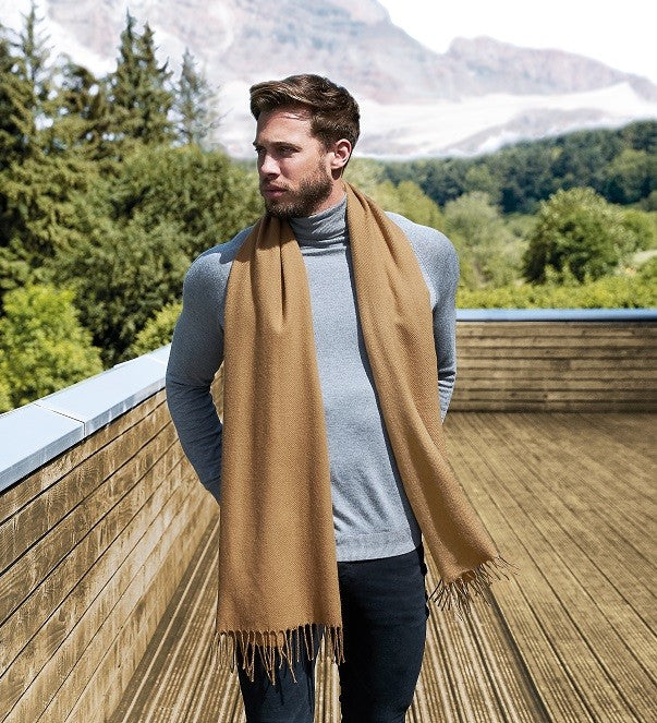 Classic Woven Scarf | BLACK