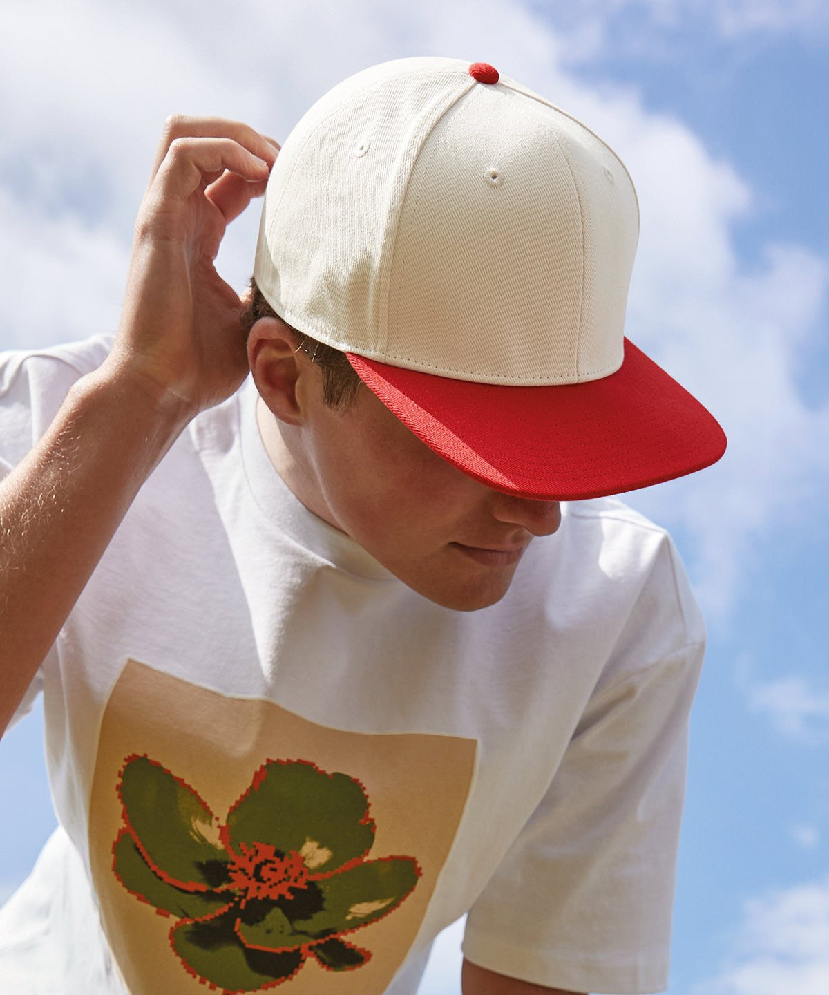 Contrast Flat Peak 6 Panel Cap | NATURAL/NAVY
