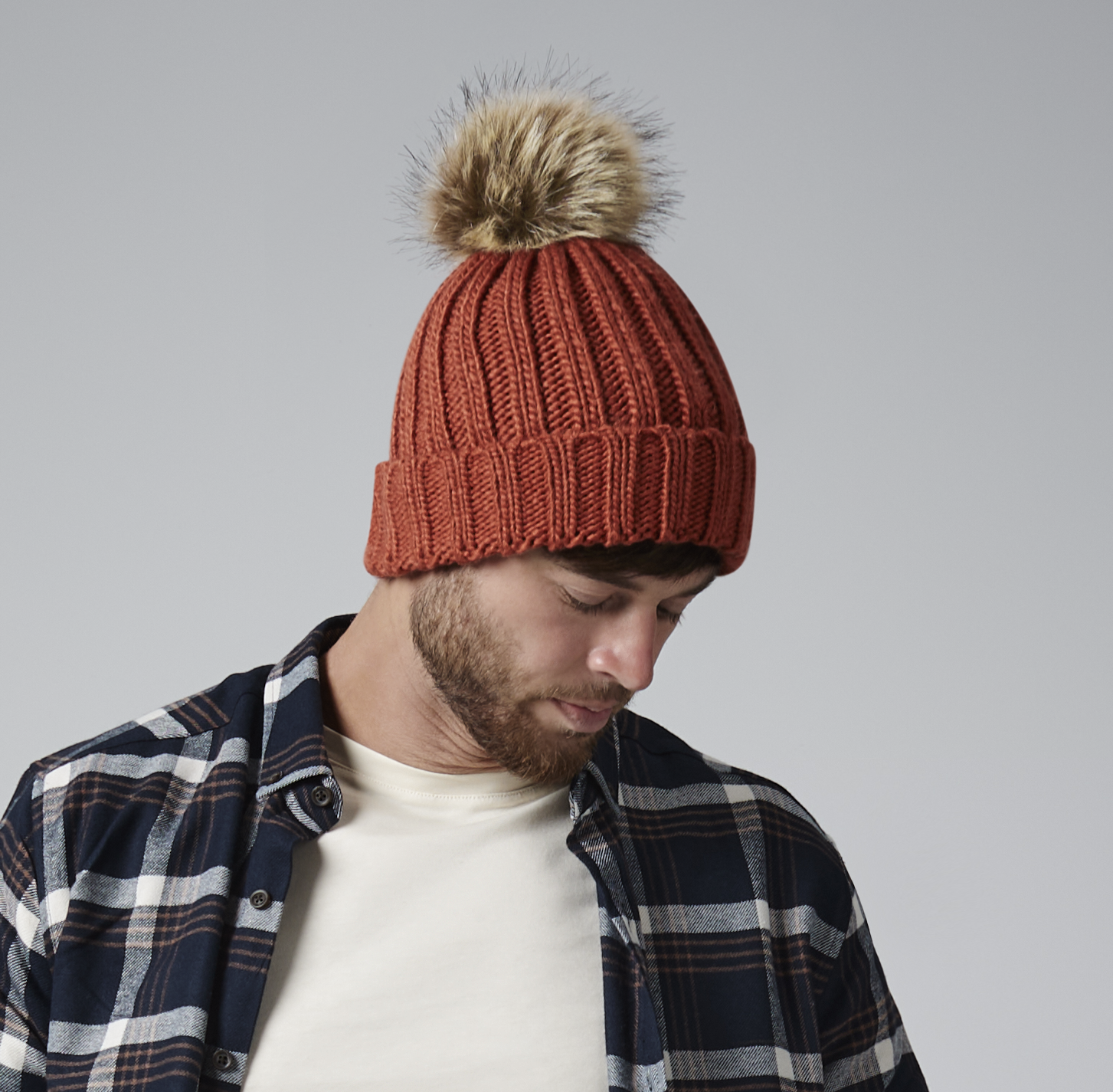 Fur Pom Pom Chunky Beanie | BISCUIT
