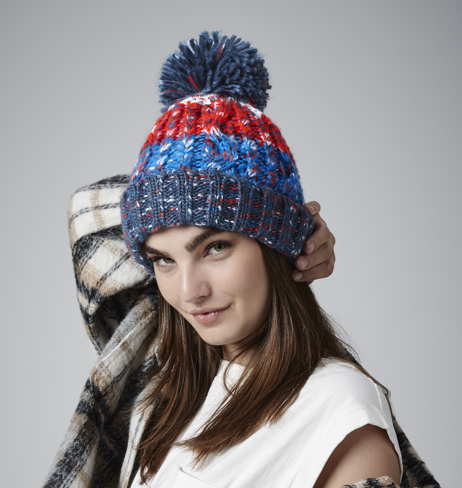 Corkscrew Pom Pom Beanie | MORNING FROST