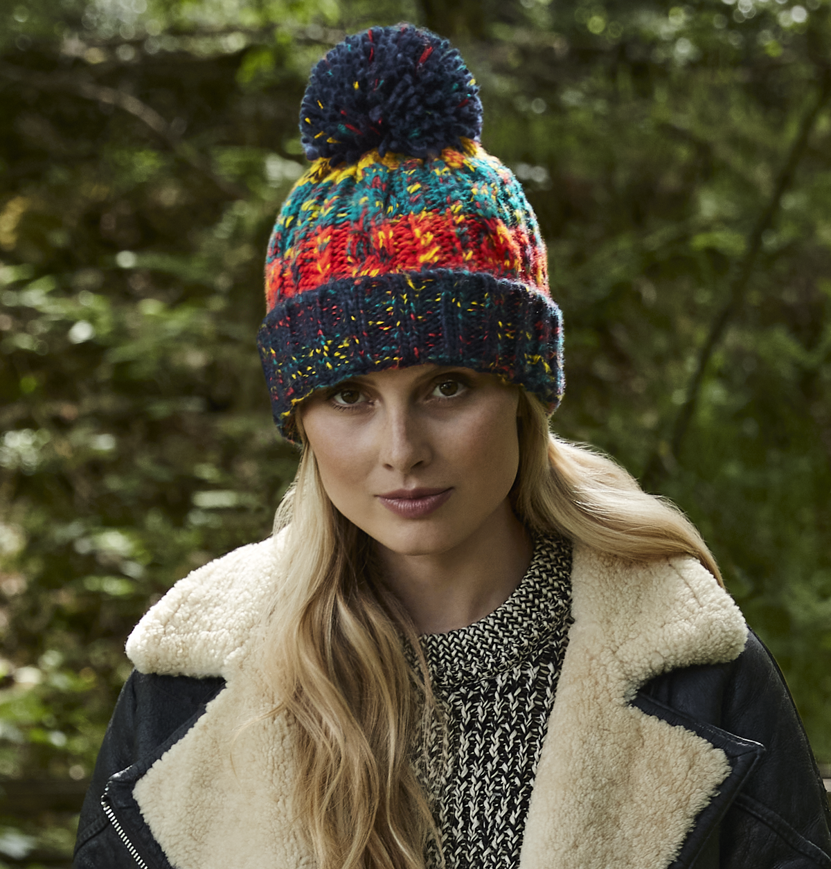 Corkscrew Pom Pom Beanie | RETRO BLUE