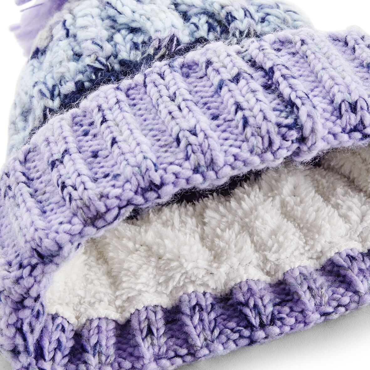 Corkscrew Pom Pom Beanie | WINTER BERRIES