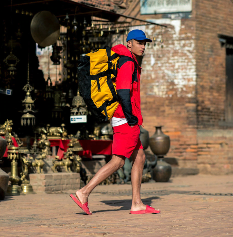 The North Face Base Camp Duffle Medium | TNF RED/TNF BLACK