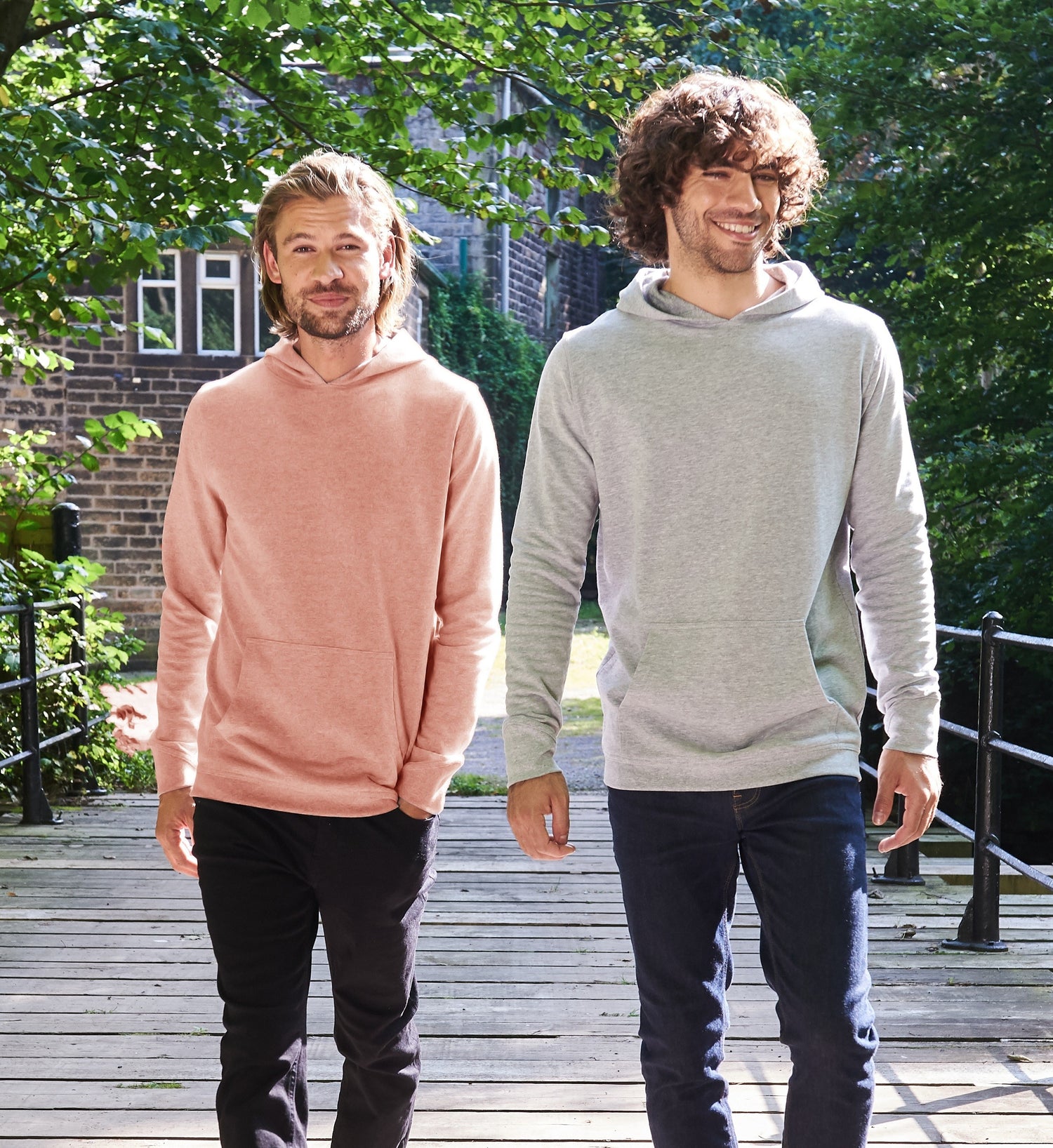 Lusaka Regen Hoody | BLACK