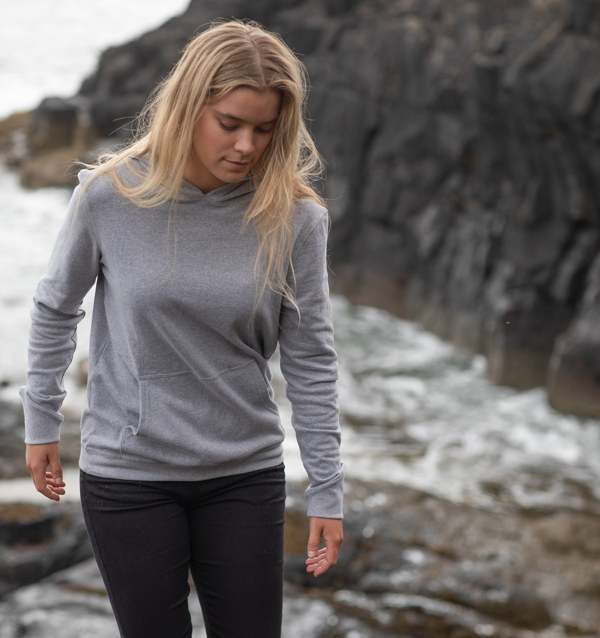 Corcovado Organic Hoodie | JET BLACK