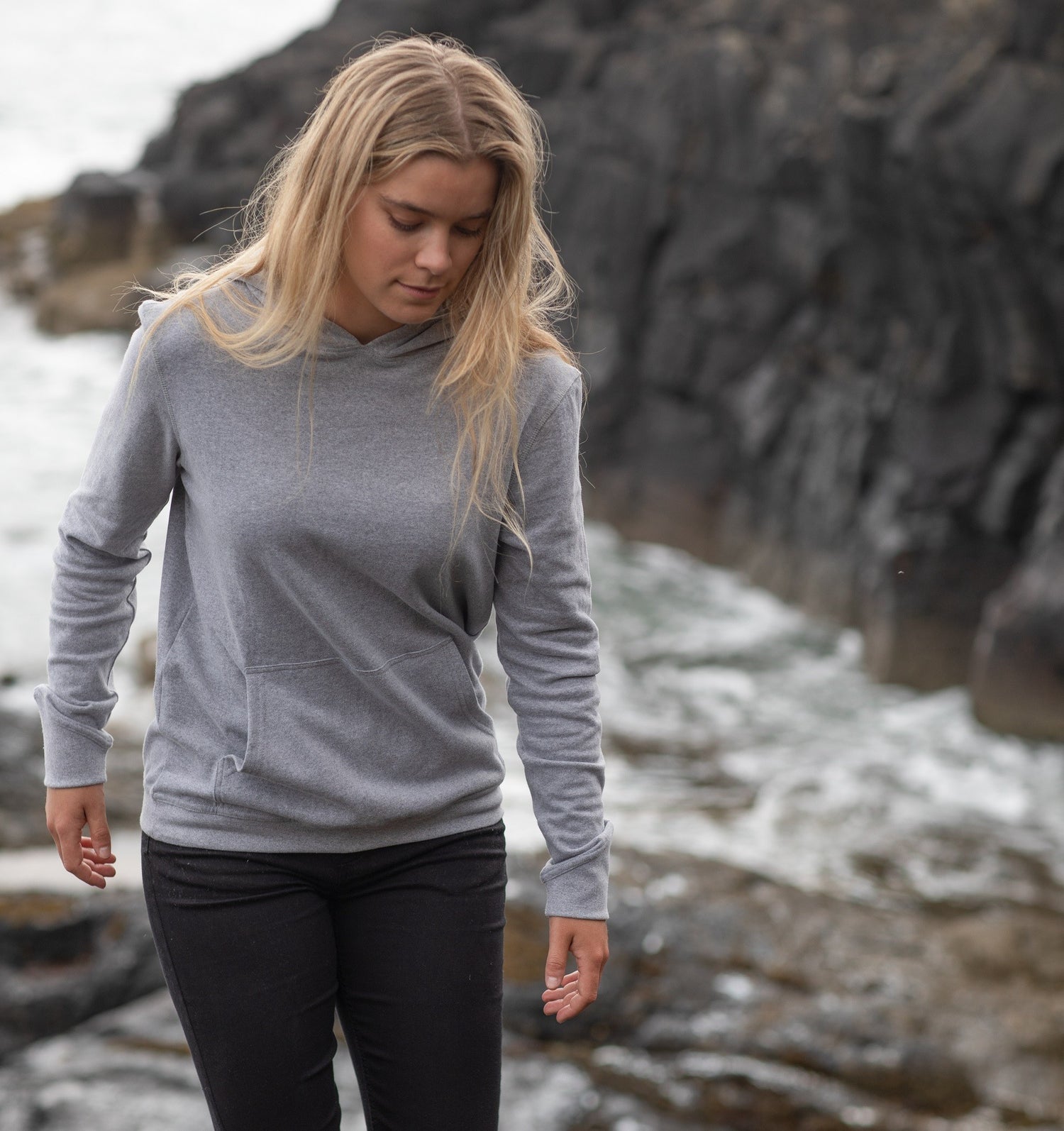 Corcovado Organic Hoodie | JET BLACK