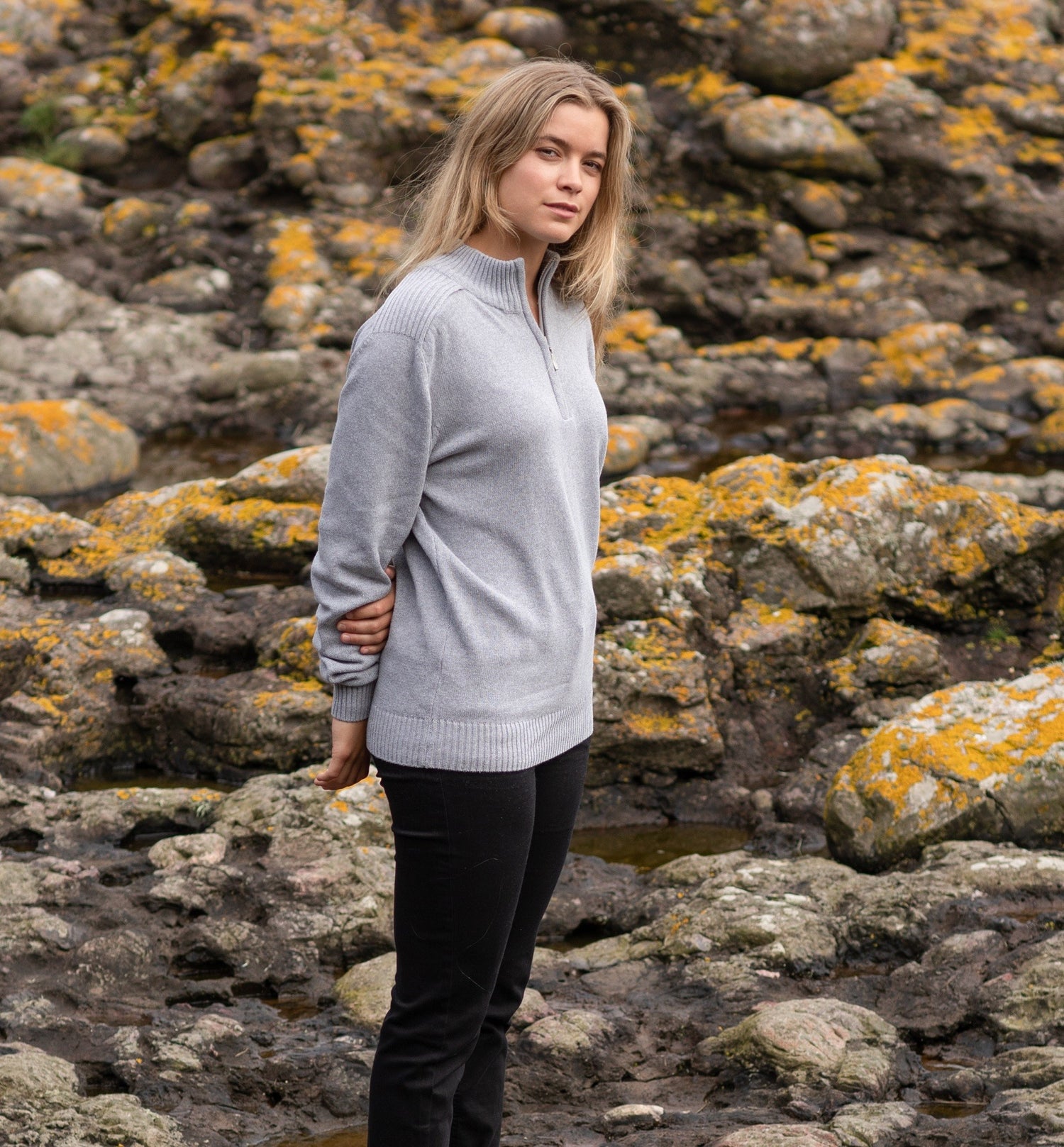 Wakhan Quarter Zip Regen Knit Sweater | CHARCOAL