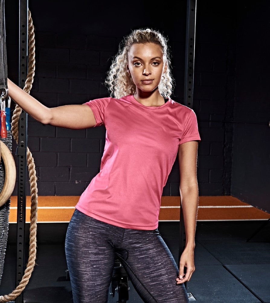 Girlie Cool T | SAPPHIRE