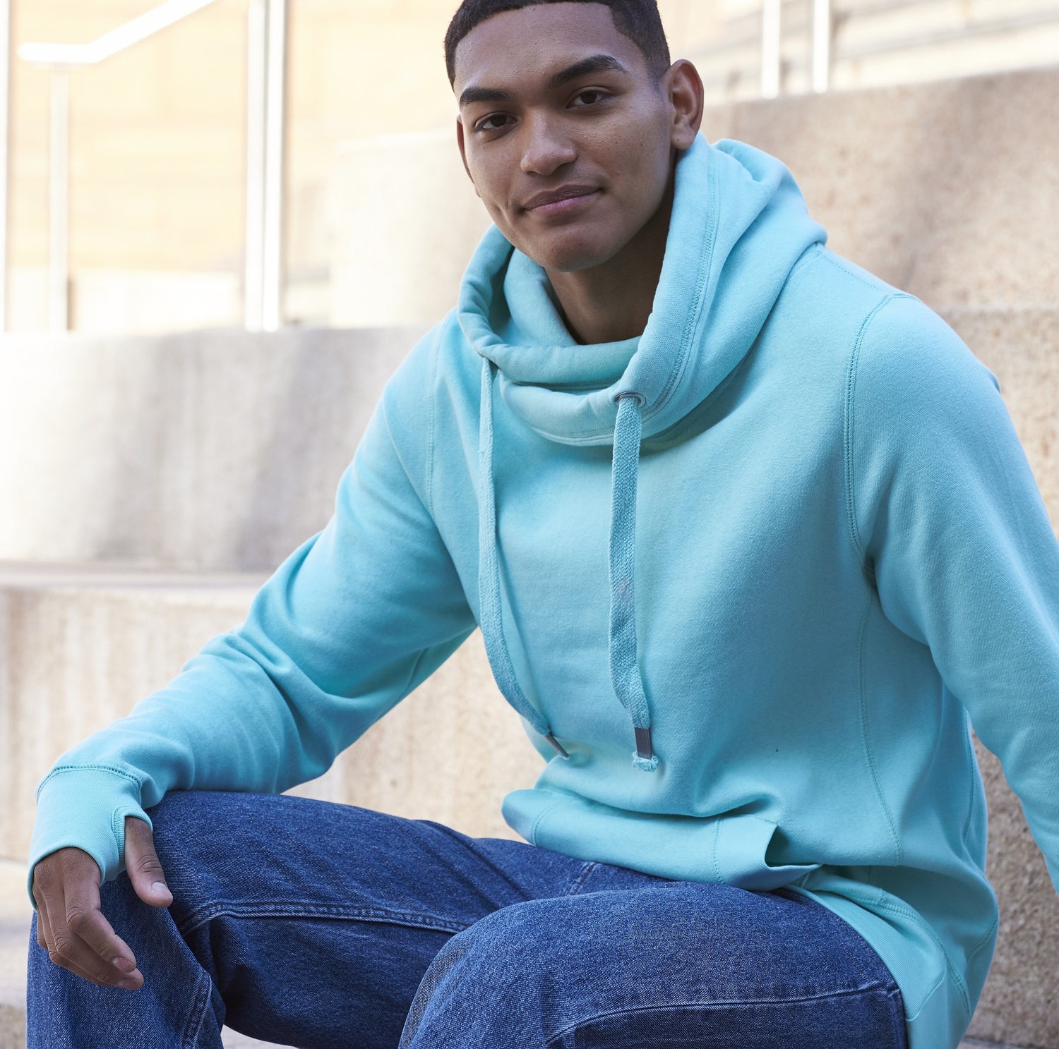 Cross Neck Hoodie | PEPPERMINT