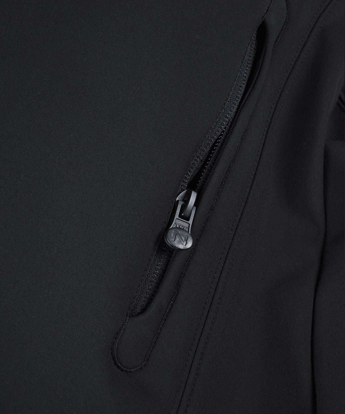 Ladies Duxbury, fashionable performance softshell | NAVY