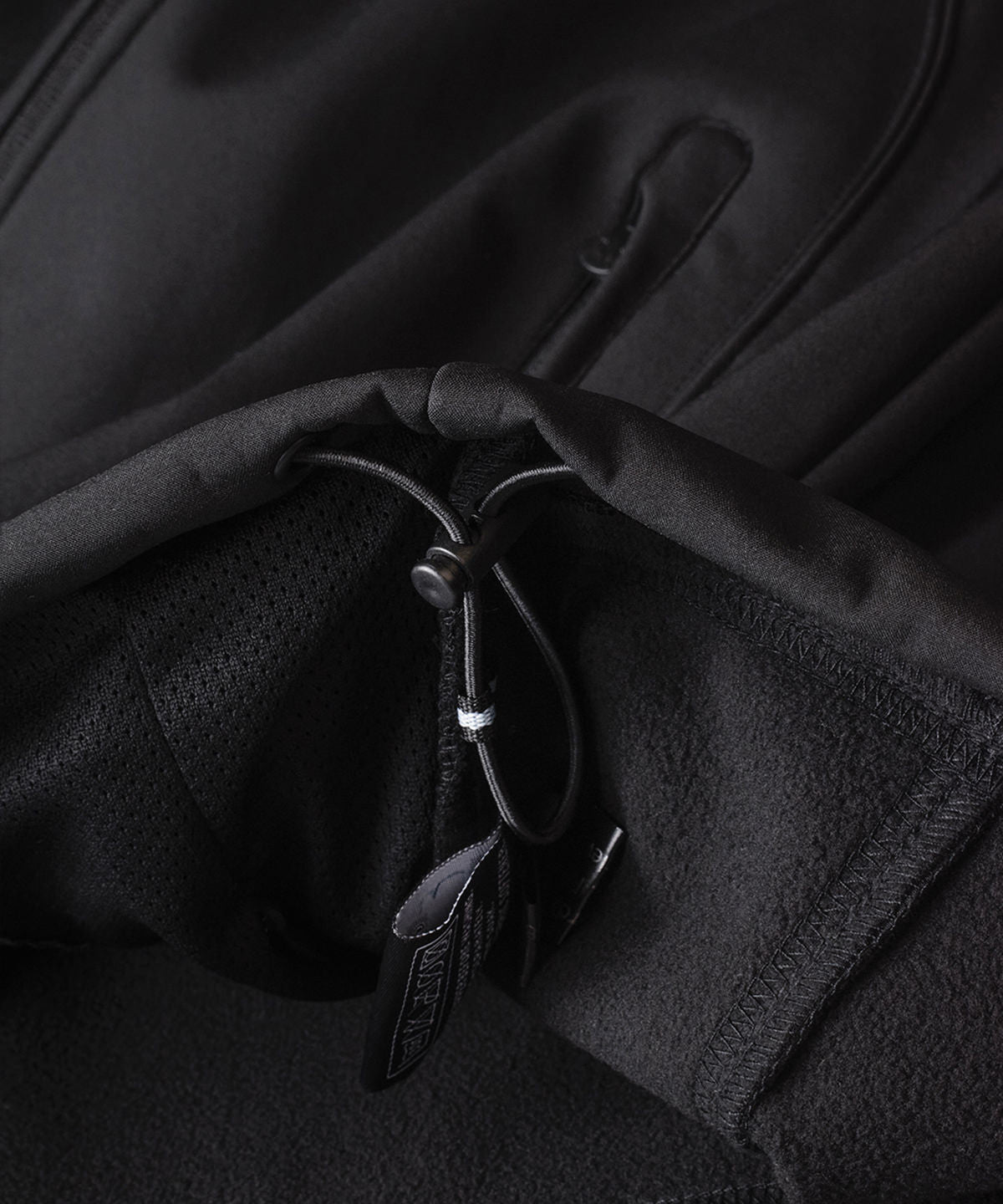 Duxbury,  Fashionable Performance Softshell Jacket | BLACK