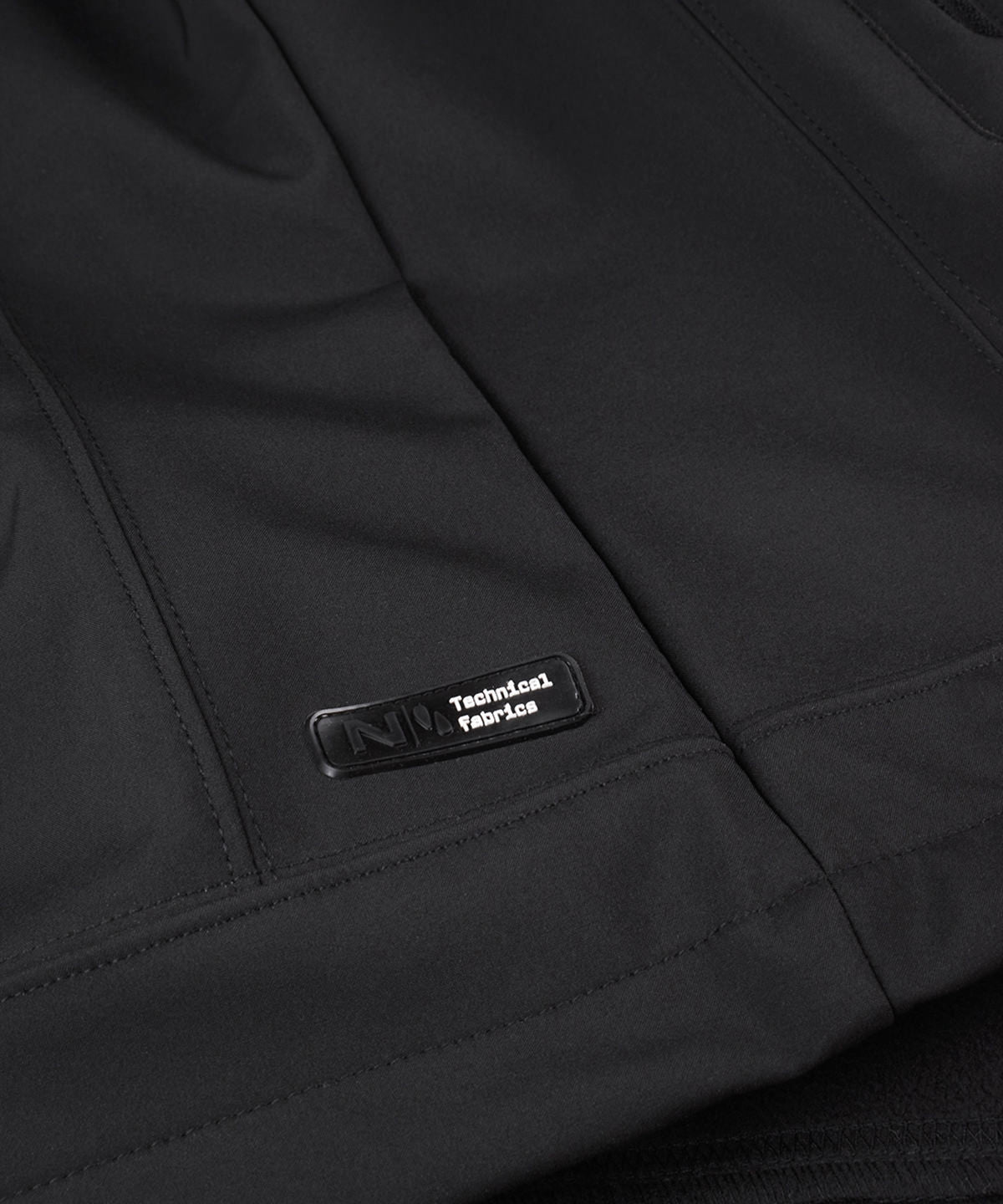 Duxbury,  Fashionable Performance Softshell Jacket | BLACK
