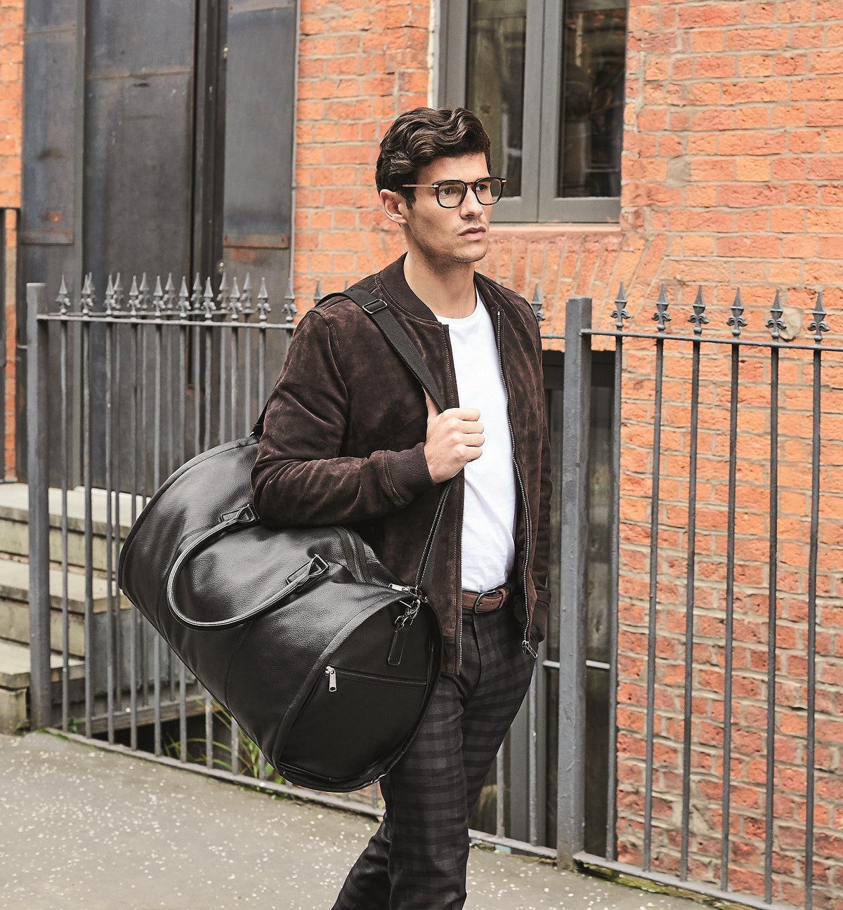 NuHide Garment Weekender | TAN