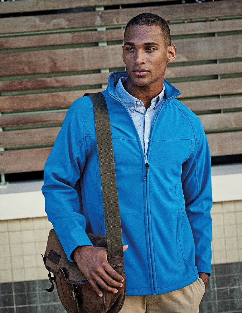 Uproar Softshell | BLACK