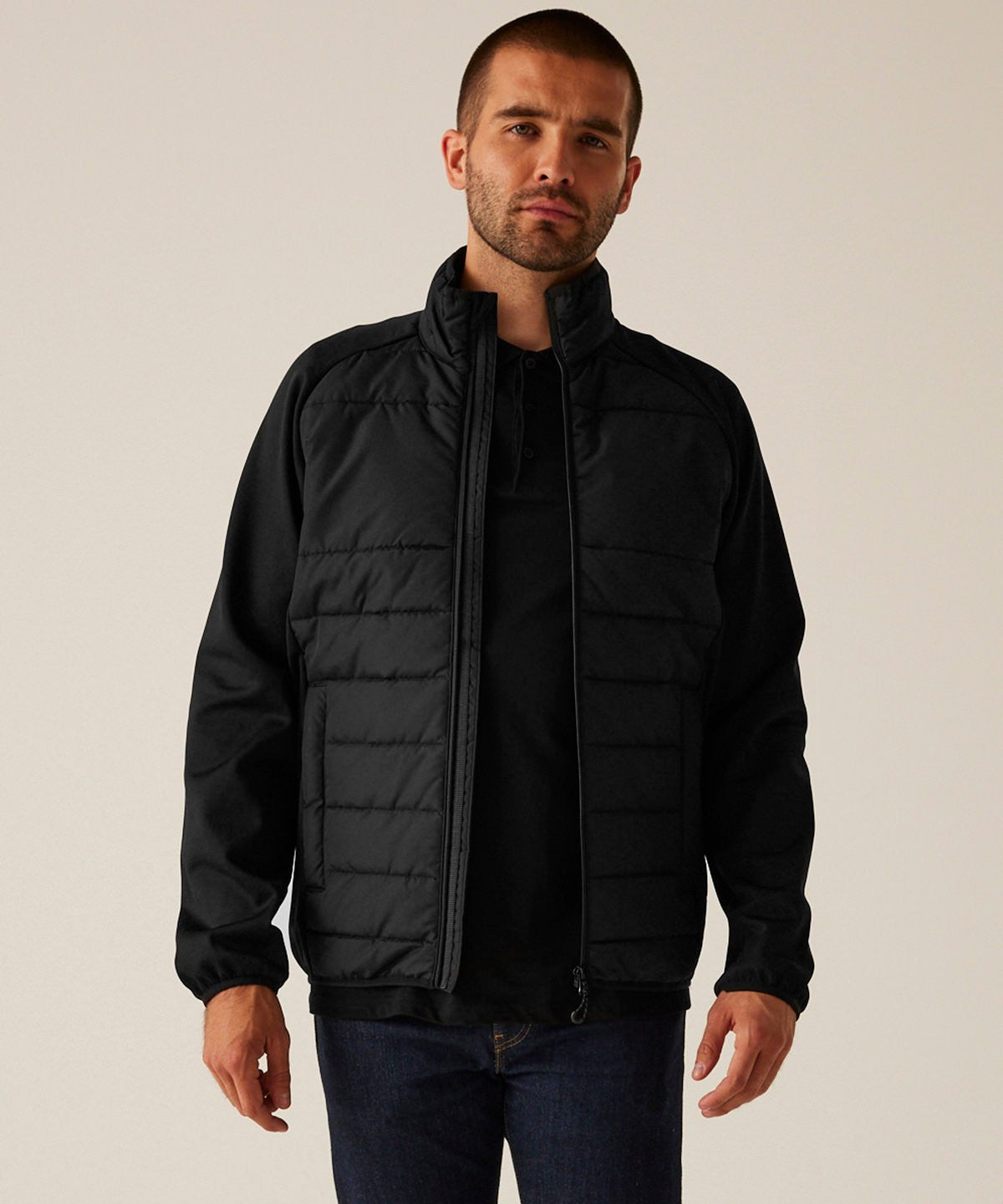 Essential Hybrid Jacket | NAVY