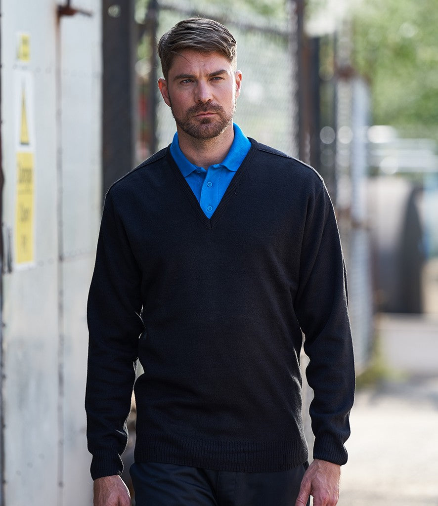 Pro V-Neck Sweater | BLACK