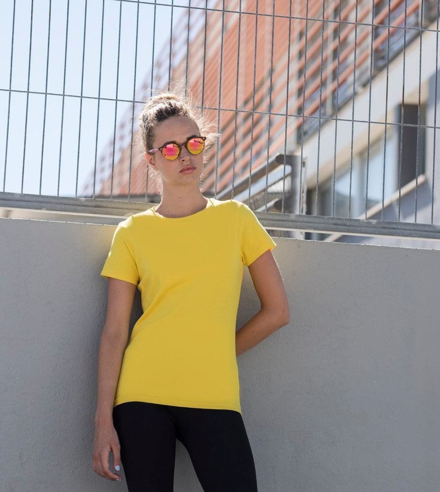 Feel Good Women's Stretch T | CORAL