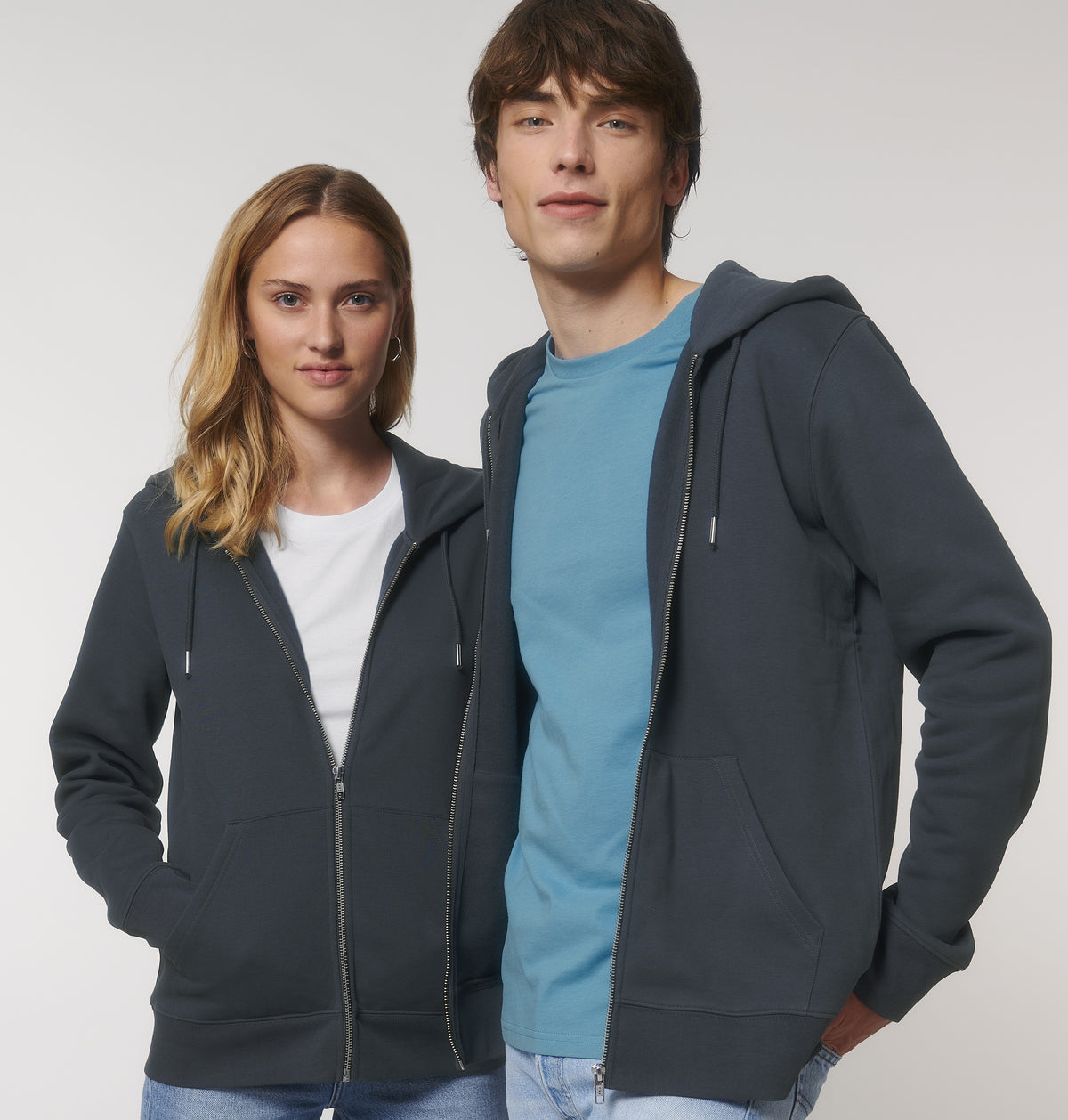 Stanley Cultivator Iconic Zip-Thru Hoodie | INDIA INK GREY
