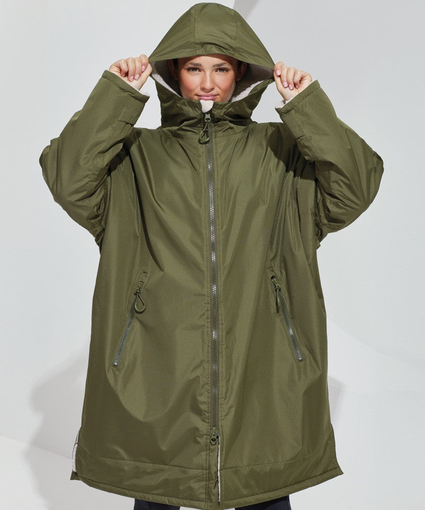All Seasons Waterproof Changing Robe | OLIVE/NATURAL