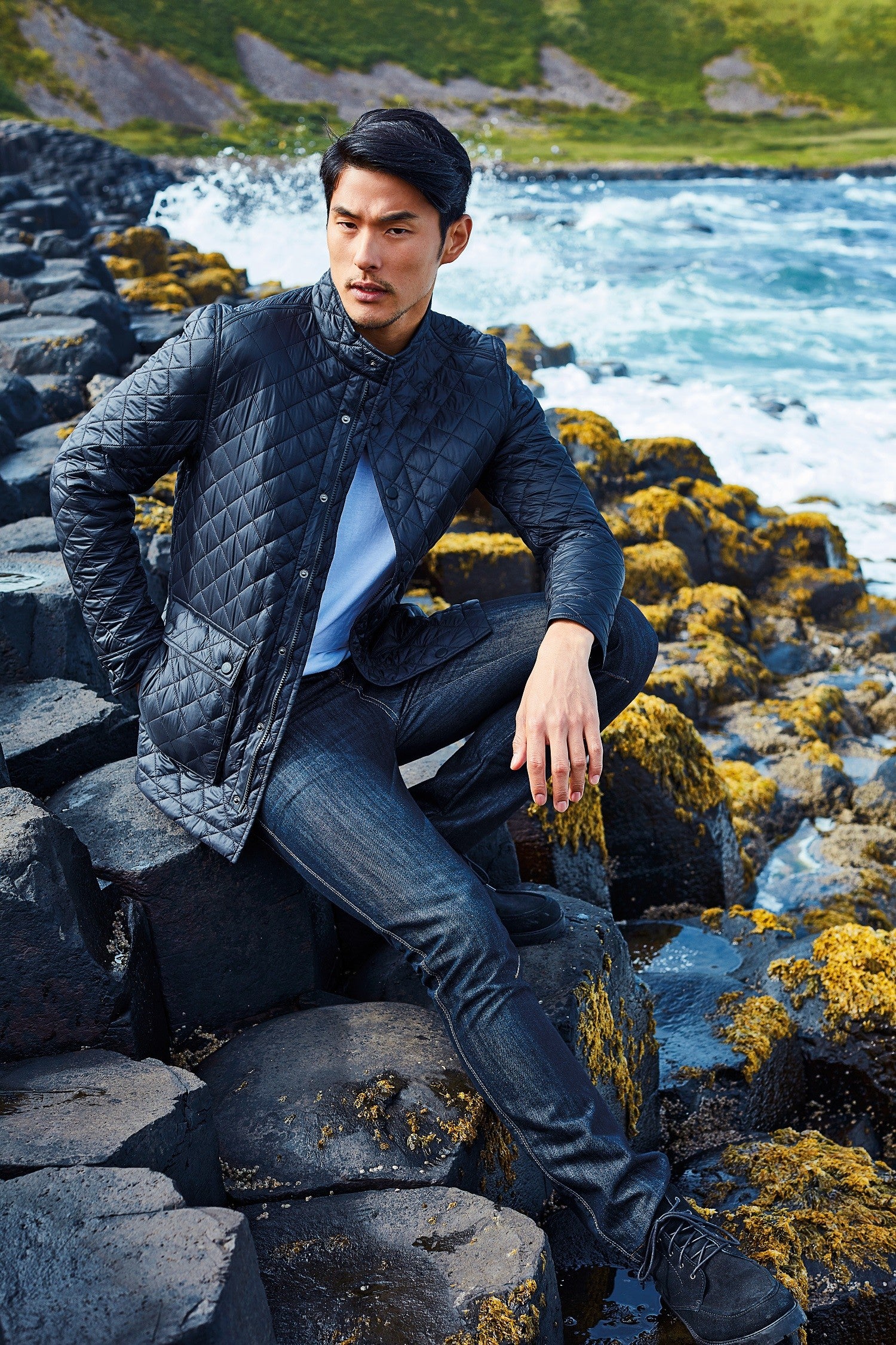 Quartic Quilt Jacket | NAVY